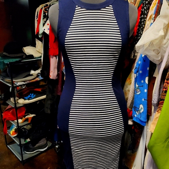 Mini dress - Picture 1 of 1